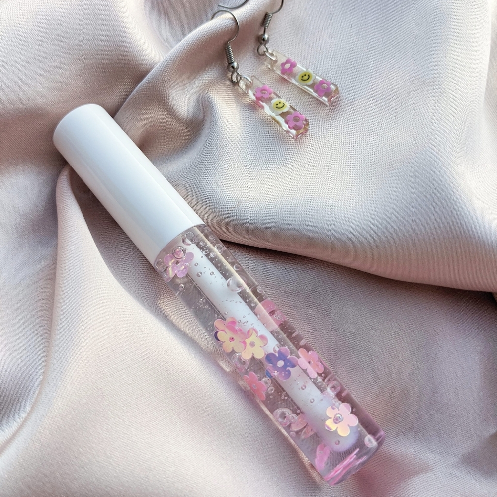 Lizzie mcguire lipgloss handmade flower earrings